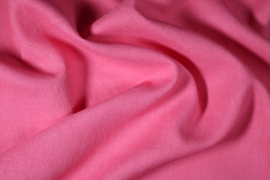 Natürliches Leinen in Pink – atmungsaktiv, pflegeleicht und stilvoll