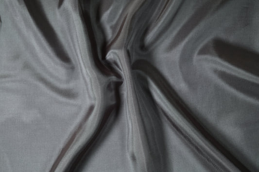 Glatter Futterstoff Taft – Farbe: Mittelgrau