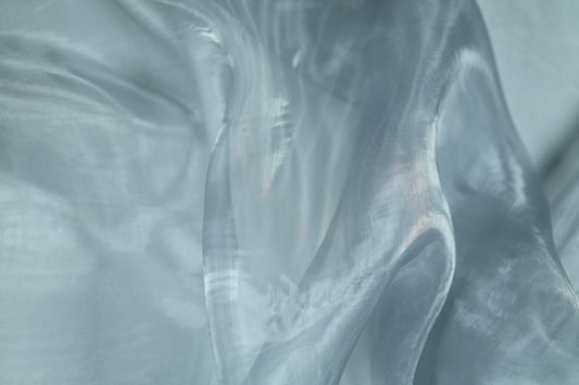 Organza Stoff silbergrau halbtransparent schimmernd 140cm breit