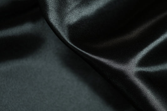 Dekor-Satin Stoff in Schwarz fĂŒr Deko & Mode