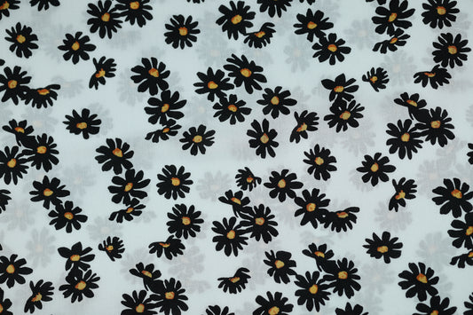 Floraler Baumwollstoff mit Gänseblümchen-Muster – perfekt für Sommerkleider