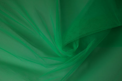 Feiner Tüll in Grasgrün – vielseitig einsetzbar für kreative Nähideen