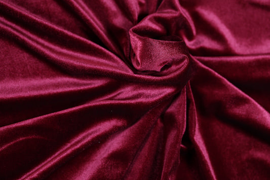 Samtstoff in Altrosa – ideal für feminine Kleidung