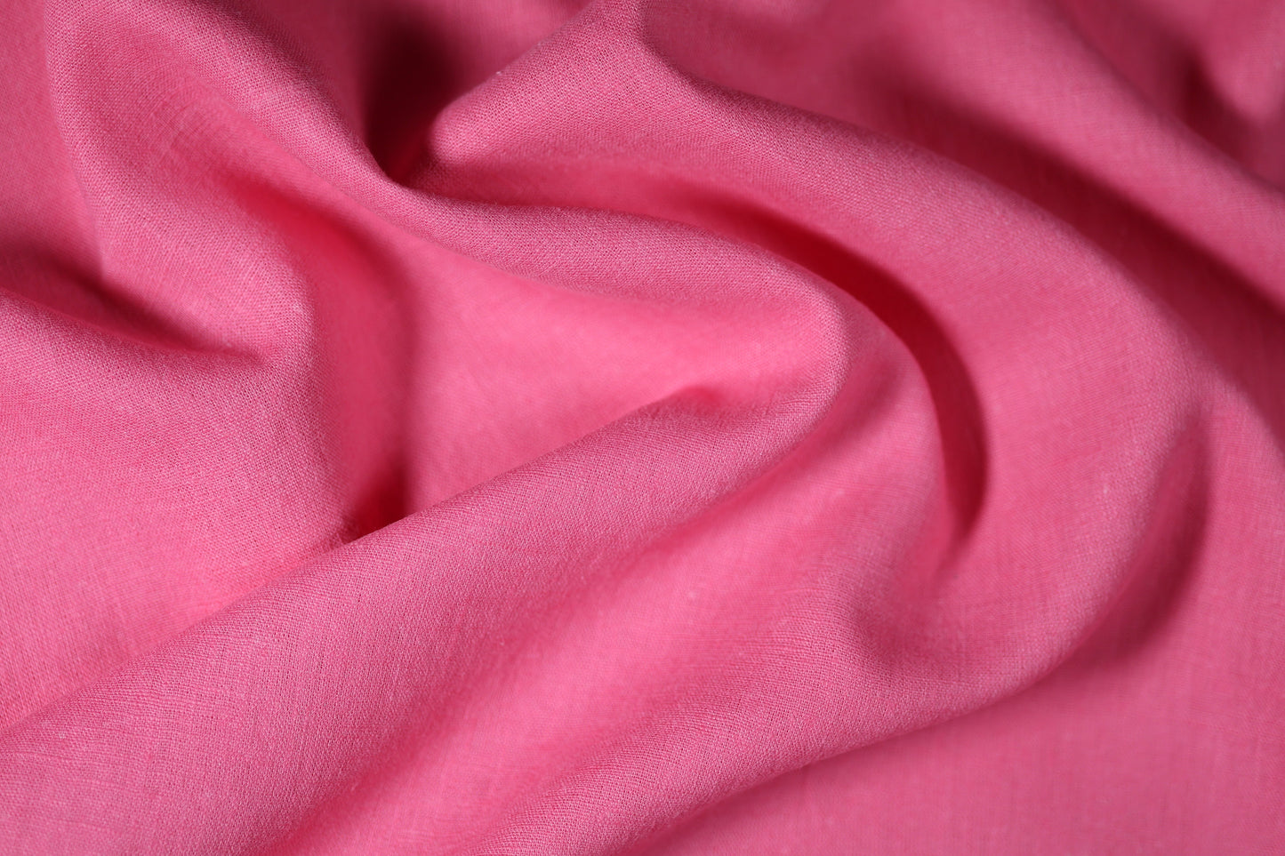 Natürliches Leinen in Pink – atmungsaktiv, pflegeleicht und stilvoll