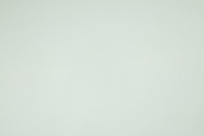 Canvas in Weiß – klassisch und stabil