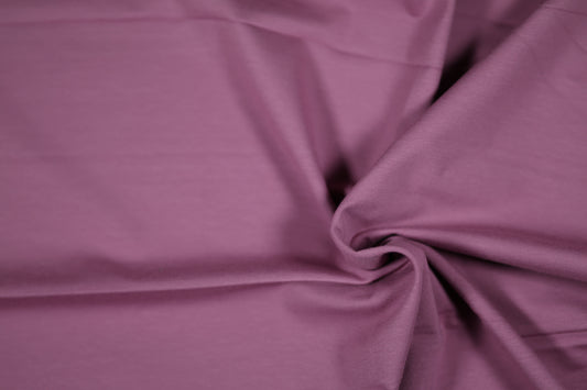 Altrosa Baumwolljersey – weich & dehnbar für feminine Nähprojekte