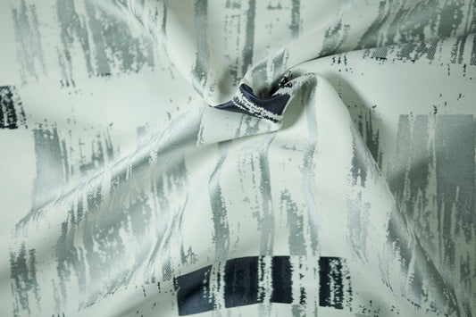 Zeitloses Design in Grau mit Strukturmuster
