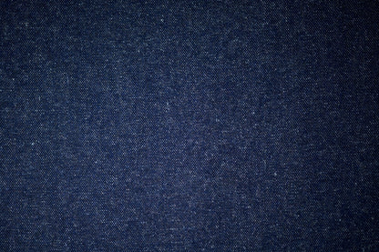 Klassischer Wollstoff in Jeansblau – ideal für moderne Outfits
