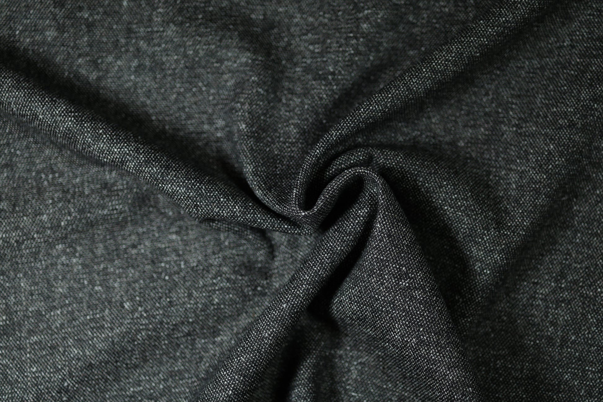 Dunkelgrau Wollstoff – ideal für Mäntel, Jacken oder Accessoires