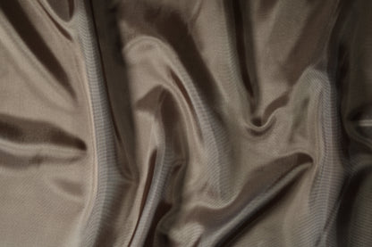 Glatter Futterstoff Taft – Farbe: Taupe