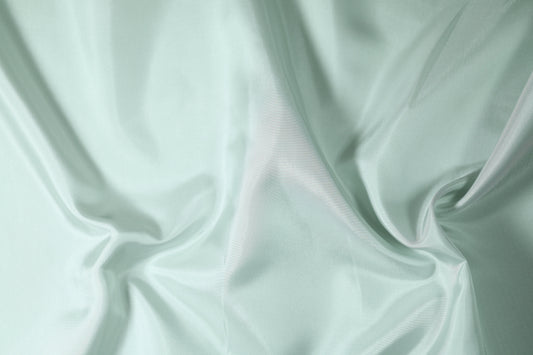 Glatter Futterstoff Taft – Farbe: Mintgrün