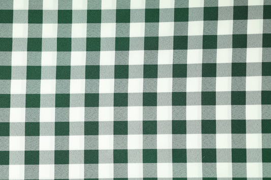 Detailansicht von Polyester Krierte – Grasgrün Karo – edle Optik in Grasgrün