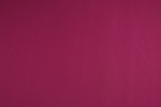 Dunkelpinkfarbener Panama Stoff – für elegante Projekte