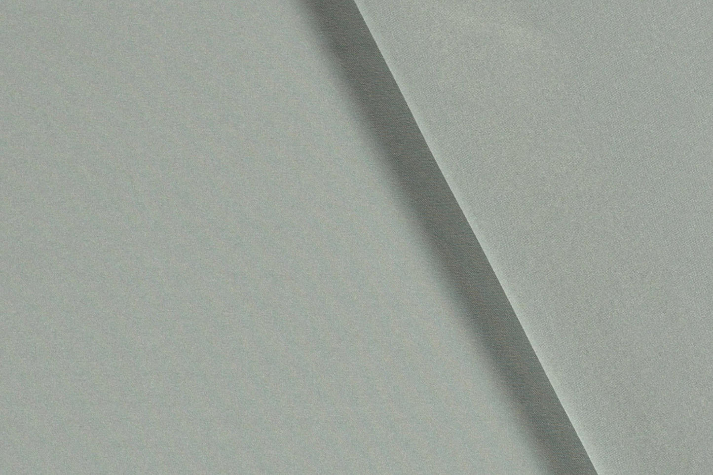 Detailaufnahme Polyester Stoff salbeigrün Uni feine Struktur matt
