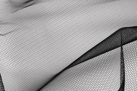 Halbtransparenter Uni Tüll Stoff Schwarz