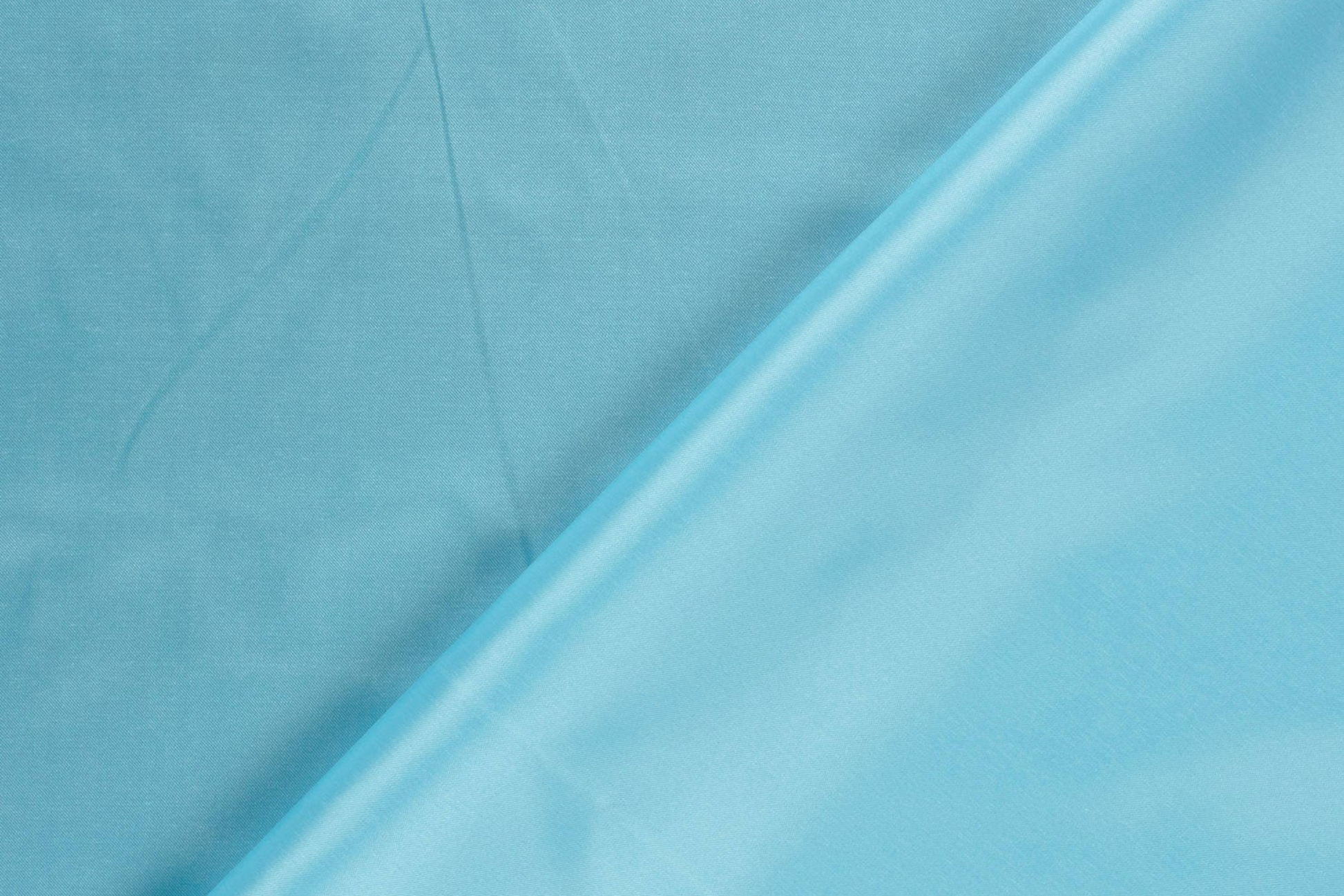 Hellblauer Uni Satin Stoff elegant für Mode