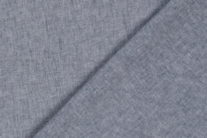 Marineblauer Chiffon Stoff mit Chambré Melange Struktur aus Leinen und Baumwolle