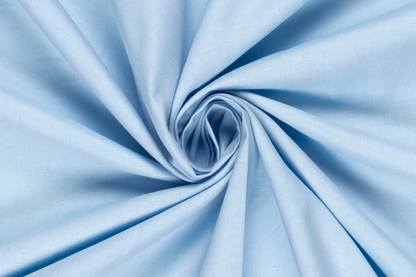 Babyblauer Uni Stoff aus Baumwolle für Kleidung