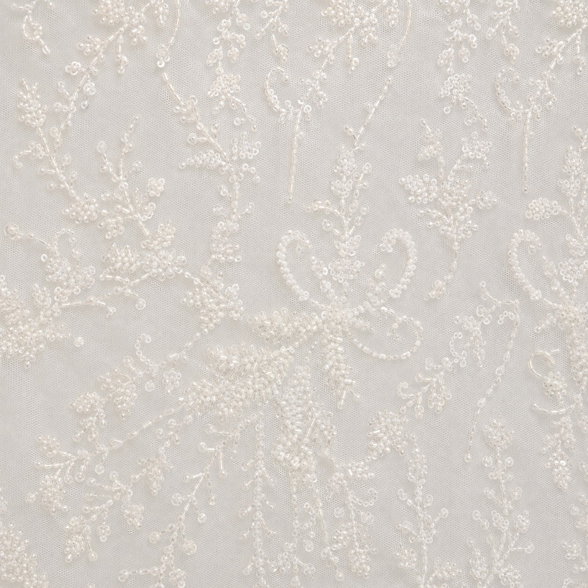 Brautspitze Ivory mit Perlen und Pailletten auf Tüll – Stoffeya